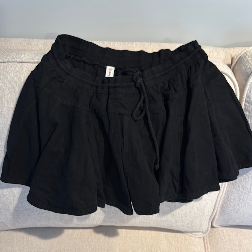 Black Skirt with Drawstring Waist, sport M - bought Anthropologie NWT - cute